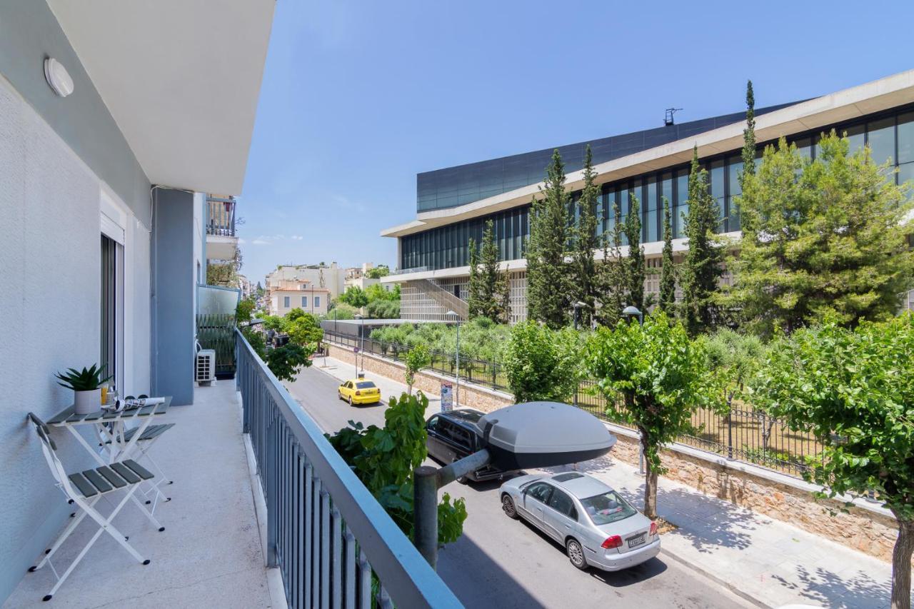 Spacious 2 Bedroom Apartment In Koukaki Athens Exterior photo